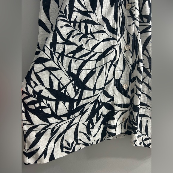 NWT tahari linen black and white button up - Picture 4 of 6